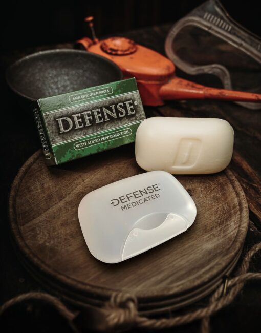 DEFENSE / Pouzdro